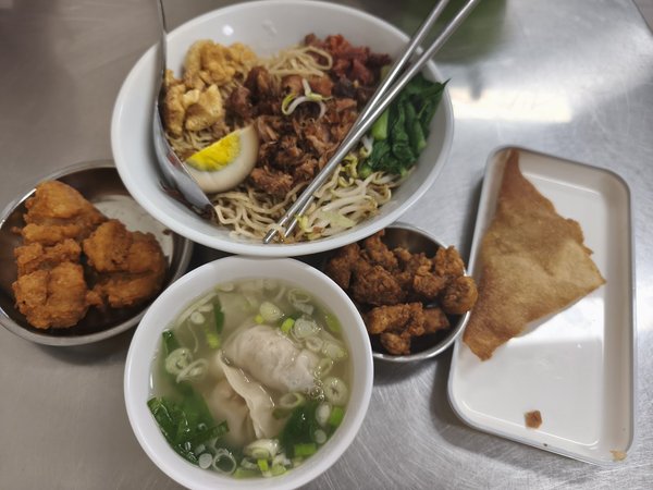 Mie Tarek Samcan Medan ALAM SUTERA photo 2