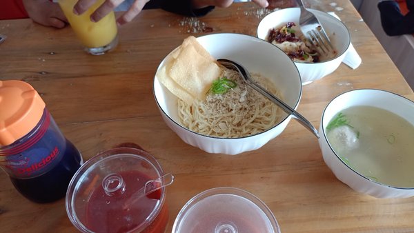 Bakmi dan Jukut Goreng Budil photo 2