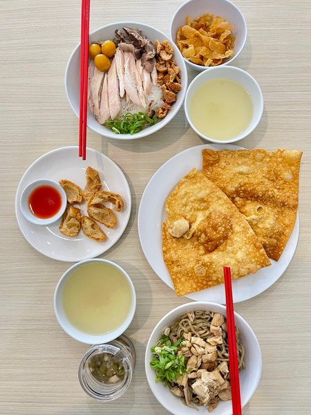 Bakmie Om Gemuk photo 3