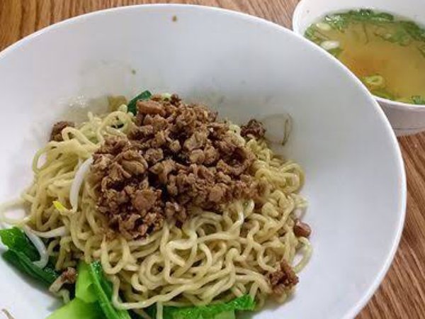 Bakmi Hero photo 1