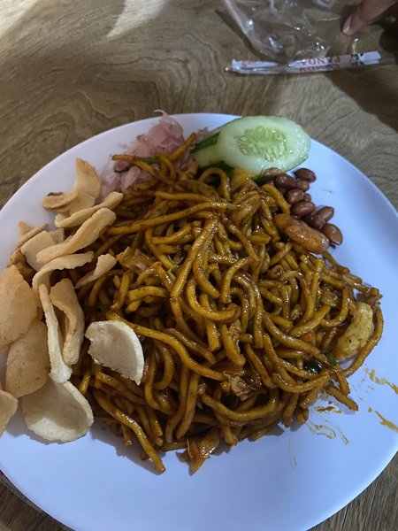 MIE ACEH PANDRAH Senen