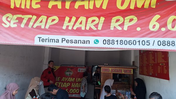 Mie Ayam Umi Soto Tangkar photo 4