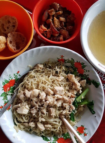 Bakmi HAU HAU