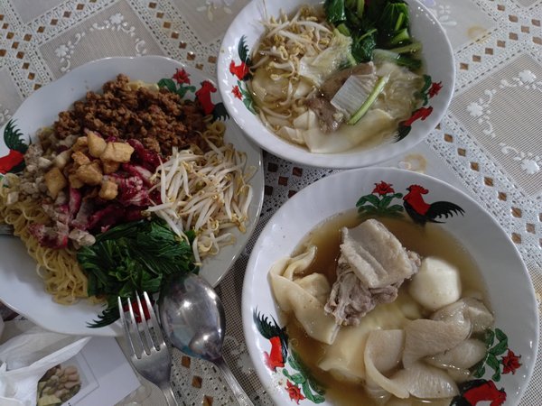 Bakmi Ahoi Senen photo 2