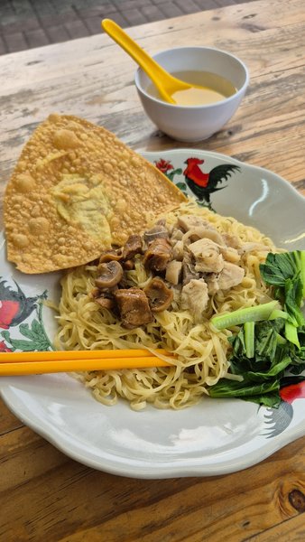 Bakmi Ayam Bejo Gading Serpong photo 2