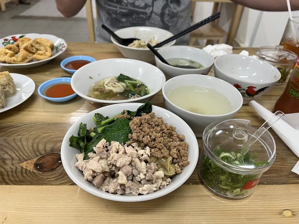 Bakmi Kadut Asli Muara Karang photo 3