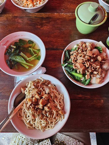 Bakmi BEJO Kramat Soka photo 3