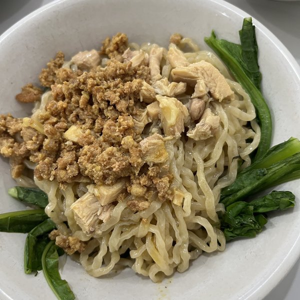 Bakmi A'an dan Ayam Rebus Ahong