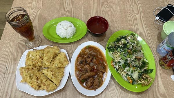 Waroeng Bakmi photo 4