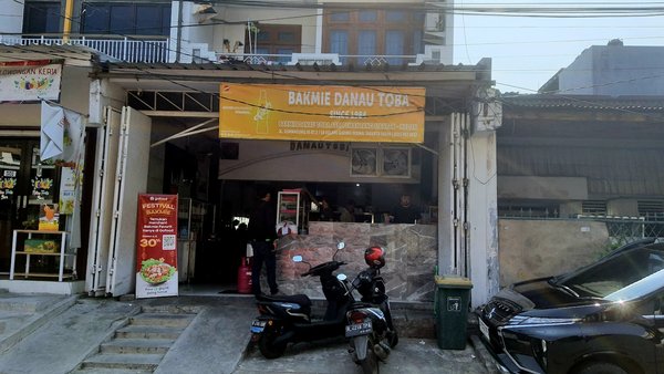 Bakmie Danau Toba photo 5