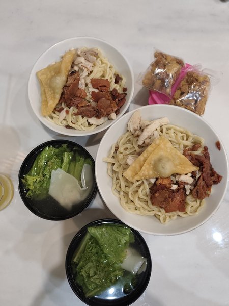 Bakmi Bintang Gading - Ruko Diamond photo 3