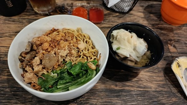 Bakmie Arcadia & Coffee photo 1