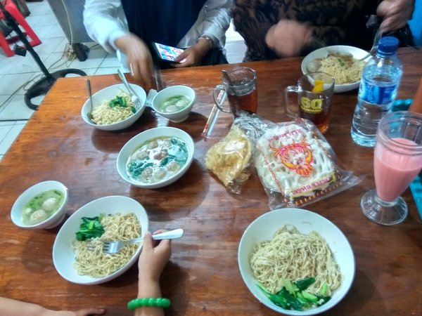 Mie Kondang Kostrad photo 3
