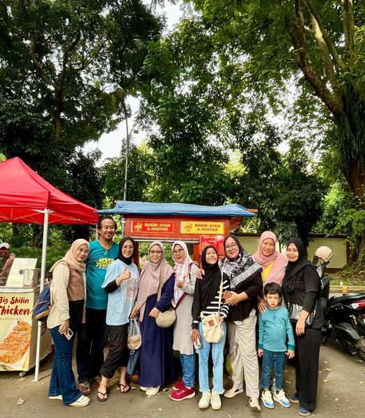 Bakmi ayam jumbo A hadyar photo 2