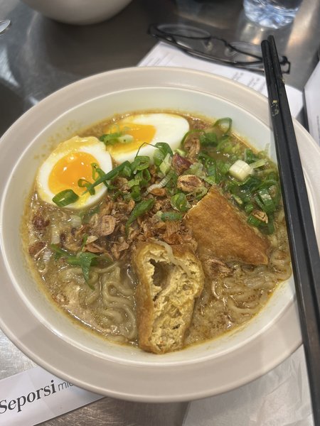 Seporsi Mie Kari Gading Serpong photo 3